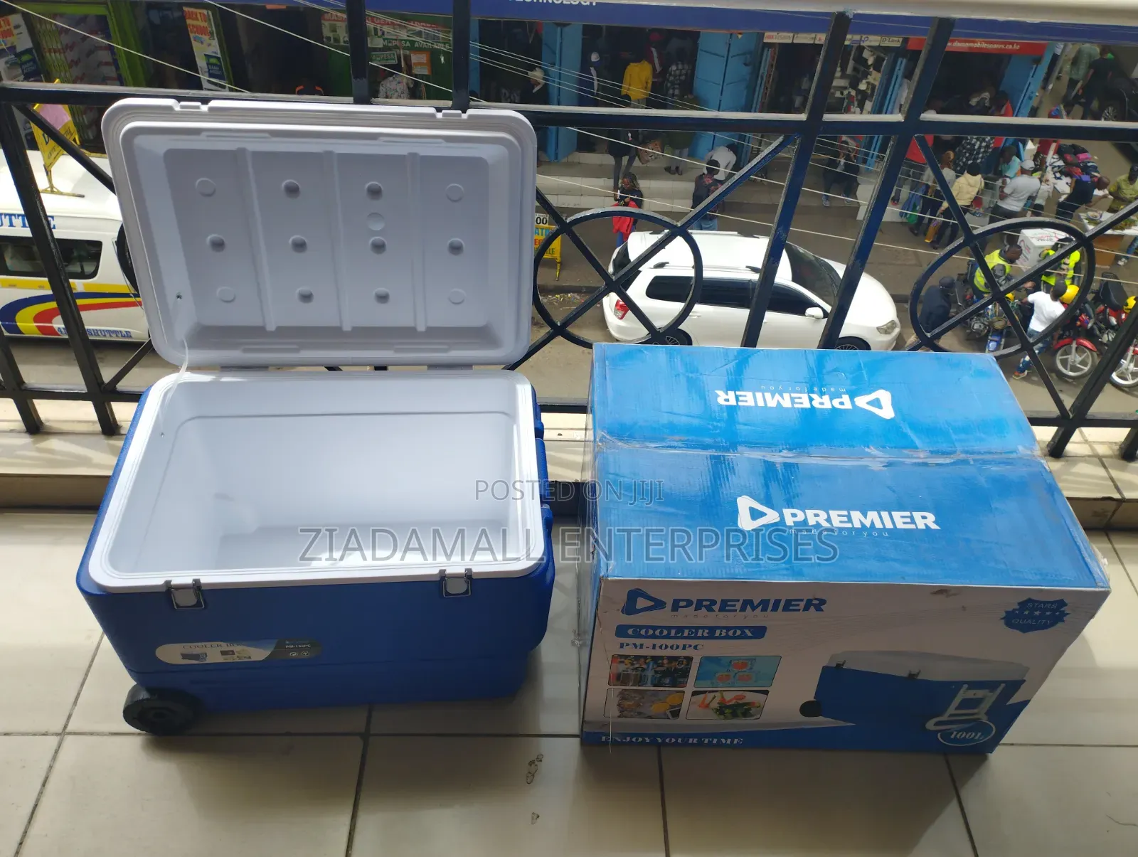 Premier Cooler Box 100 Litres With Wheels, Cooler Bag