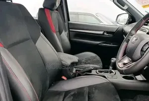 Toyota Hilux 2020 Black