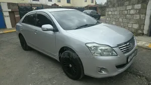 Toyota Premio 2012 Silver
