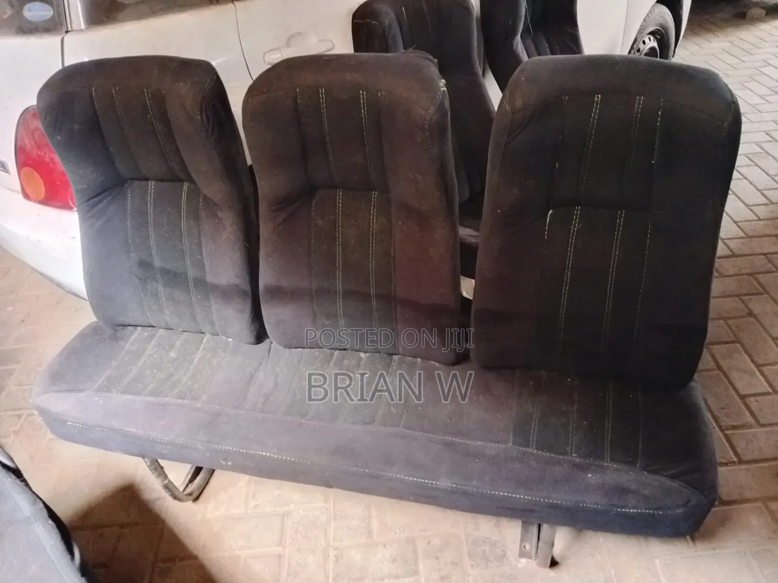 14 Seater Sits