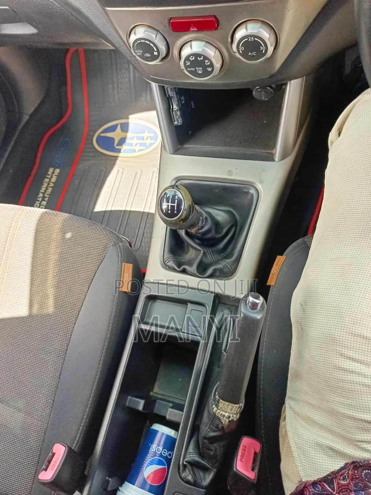 Subaru Forester 2010 Silver