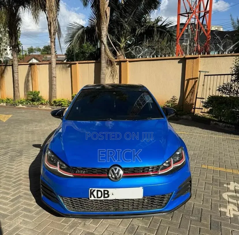 Volkswagen Golf GTI 2017 Blue
