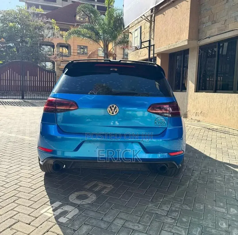 Volkswagen Golf GTI 2017 Blue