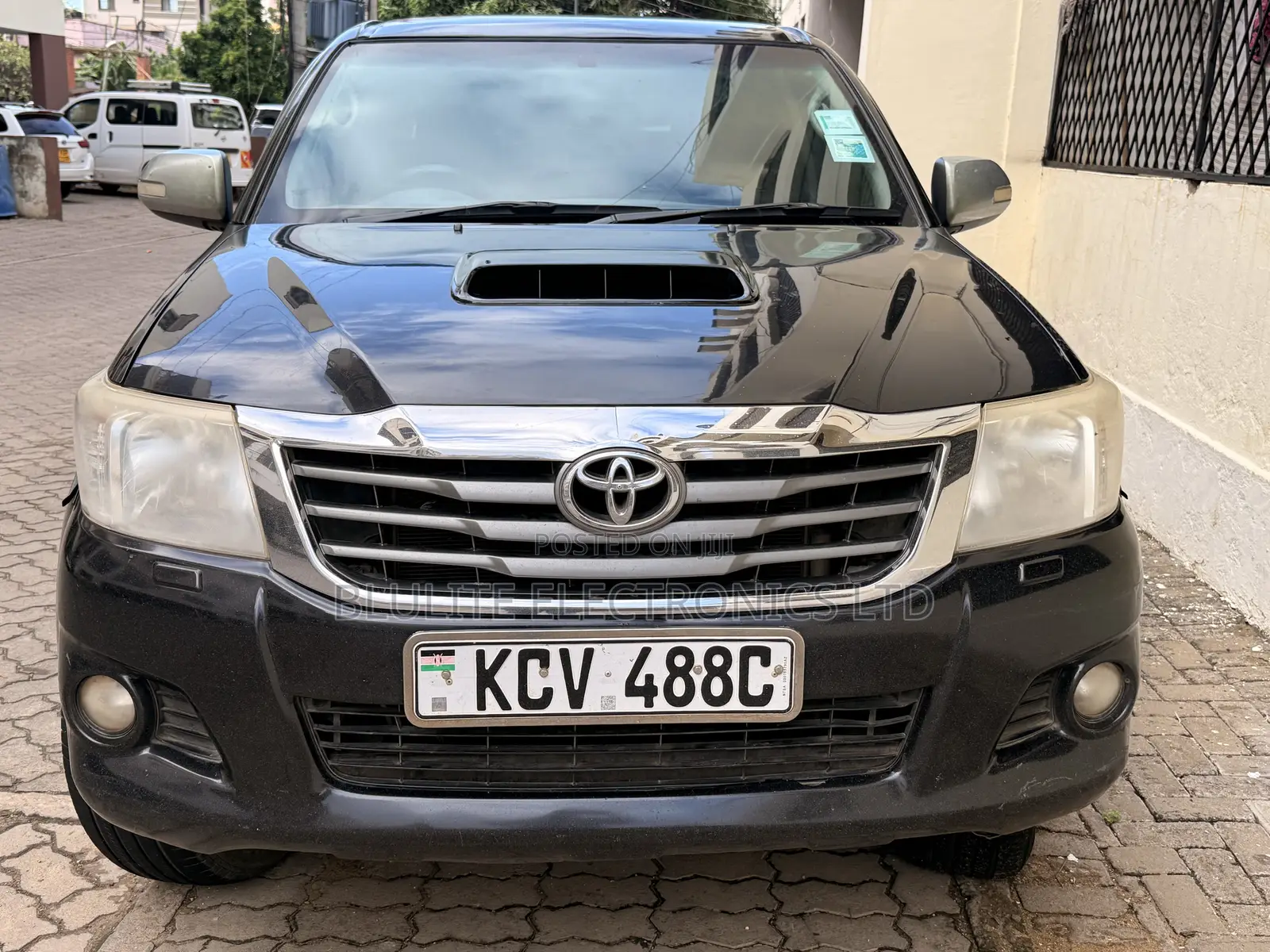 Toyota Hilux 2014 Black