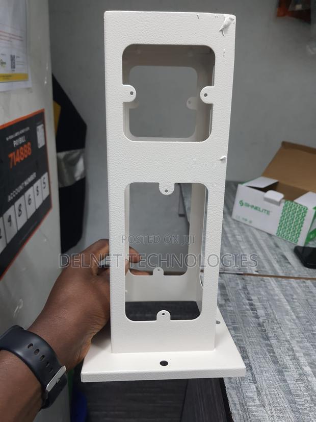 Metallic Pedestal 180mm