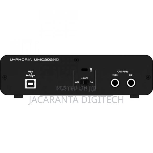 Behringer U-phoria Umc202hd Audio Interface - thumbnail 3