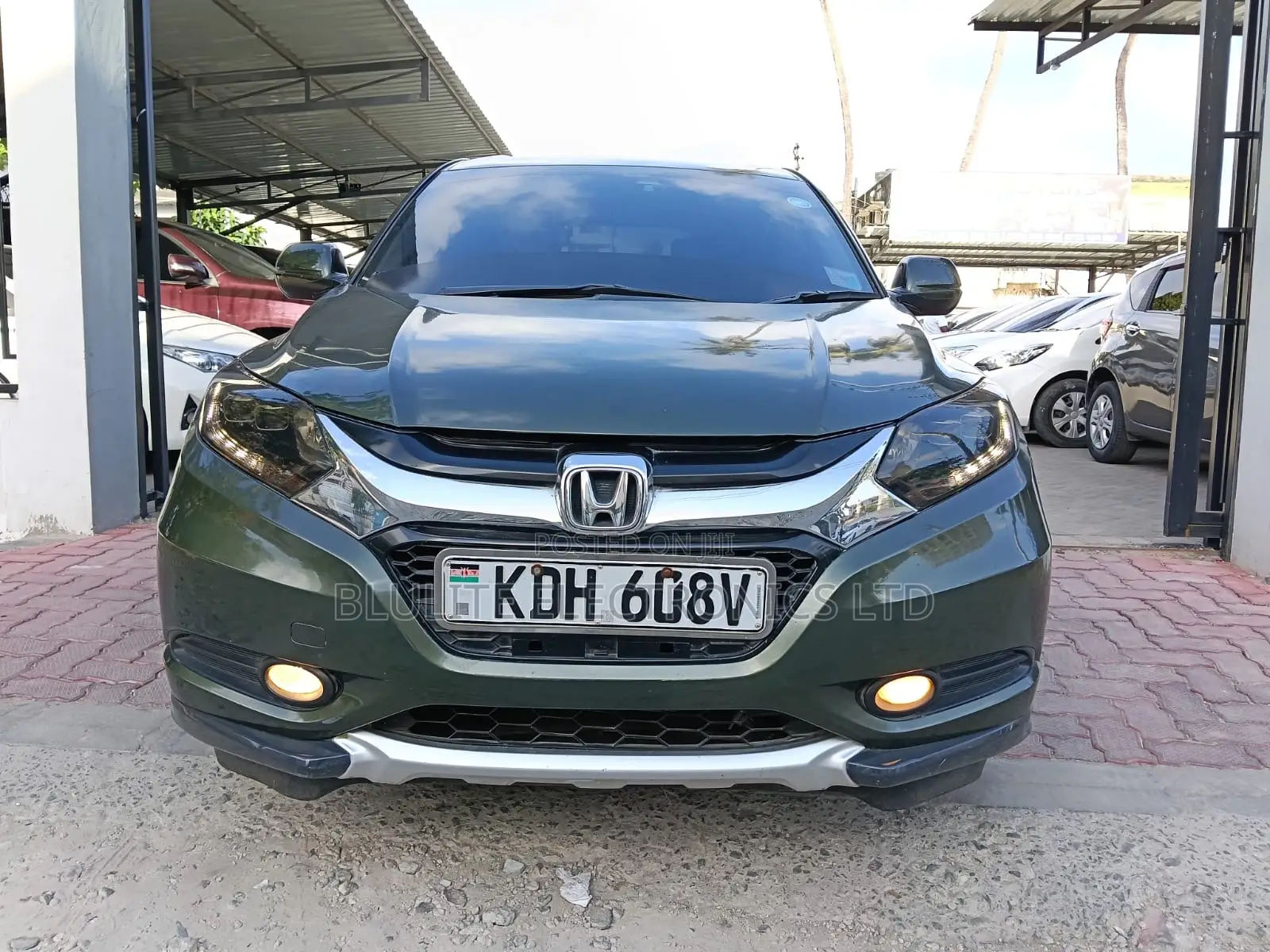Honda Vezel 2015 Green