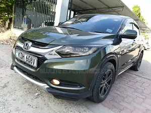 Honda Vezel 2015 Green