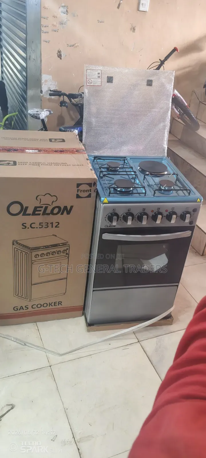 Olelon 3gas 1hotplate 50*55 With Timer and Bulb Oven