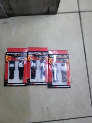 Universal Bumber Clip