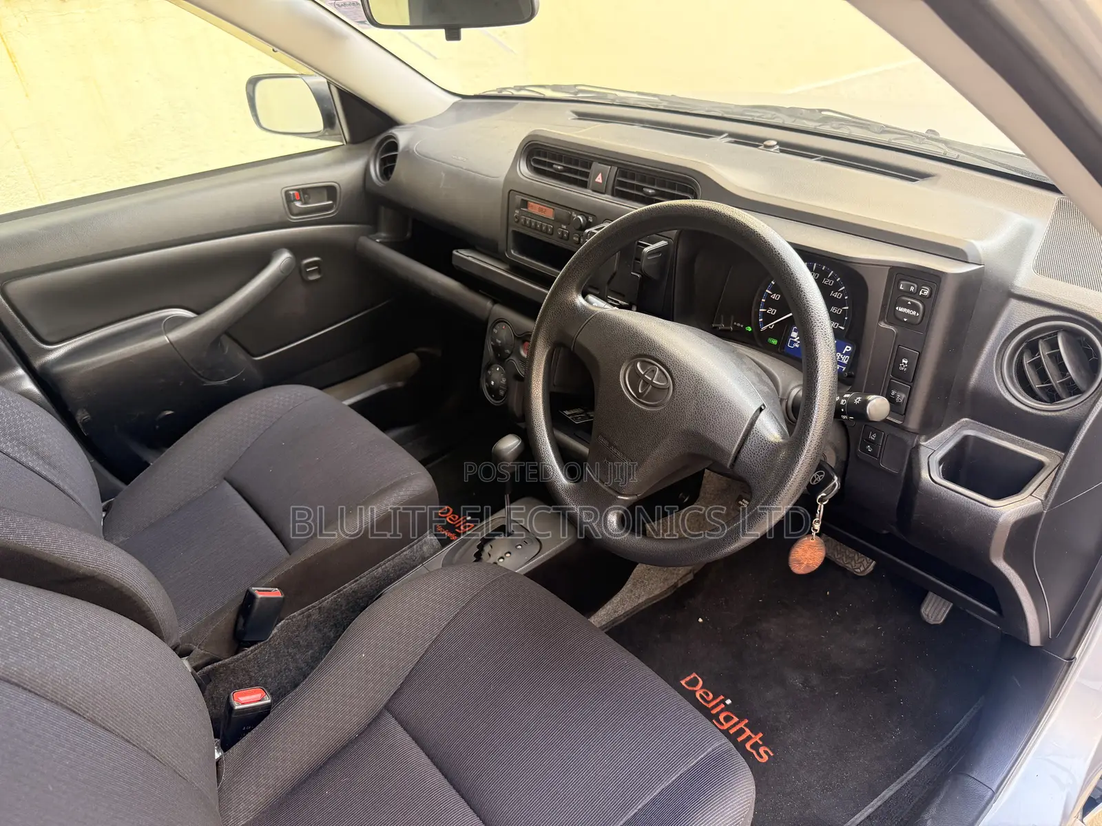 Toyota Succeed 2019 Silver