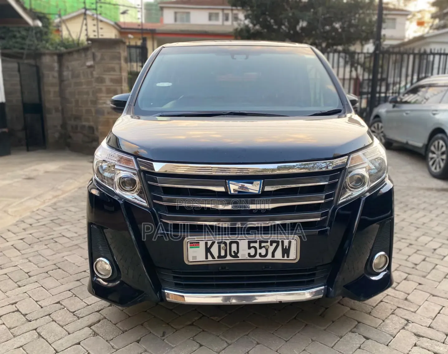 Toyota Noah 2017 Black