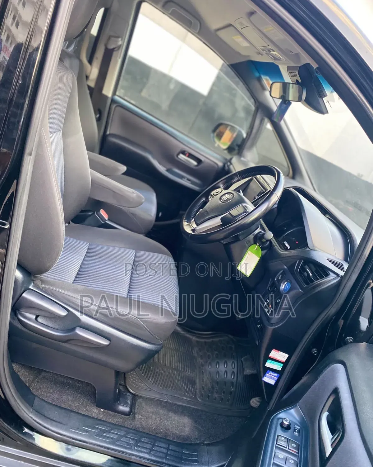 Toyota Noah 2017 Black