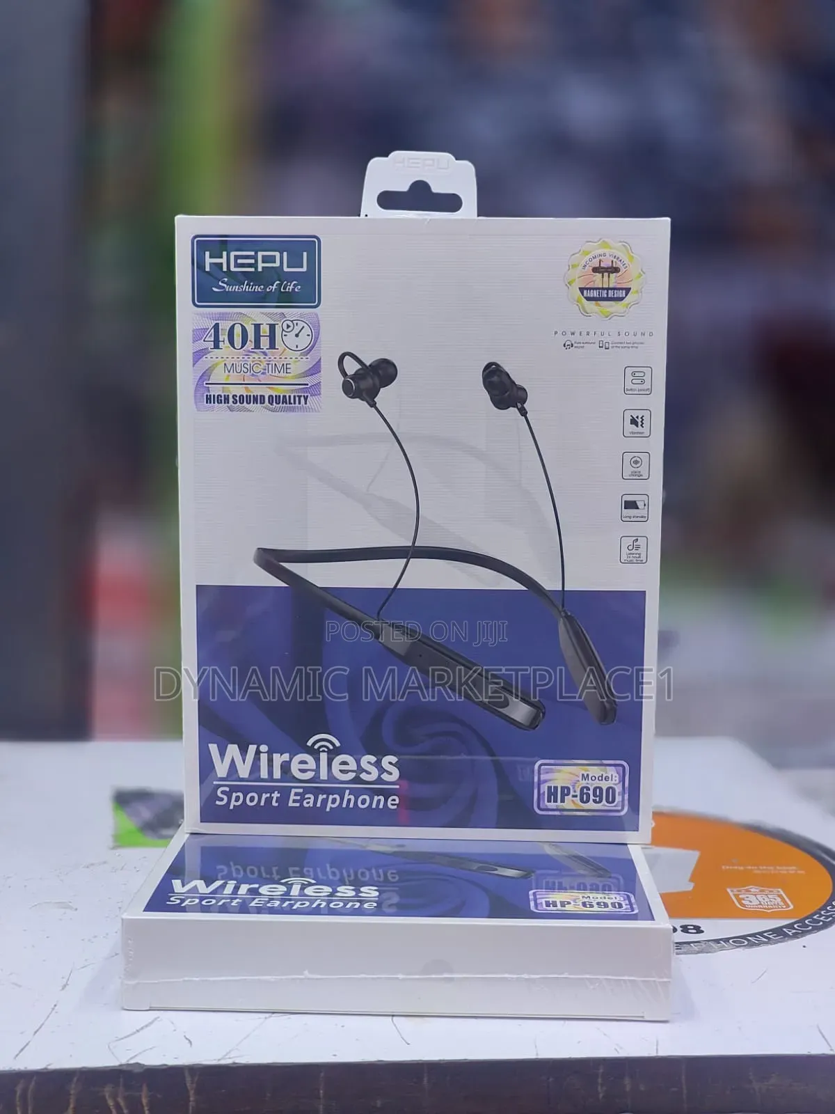 Hepu Necklace Earpods