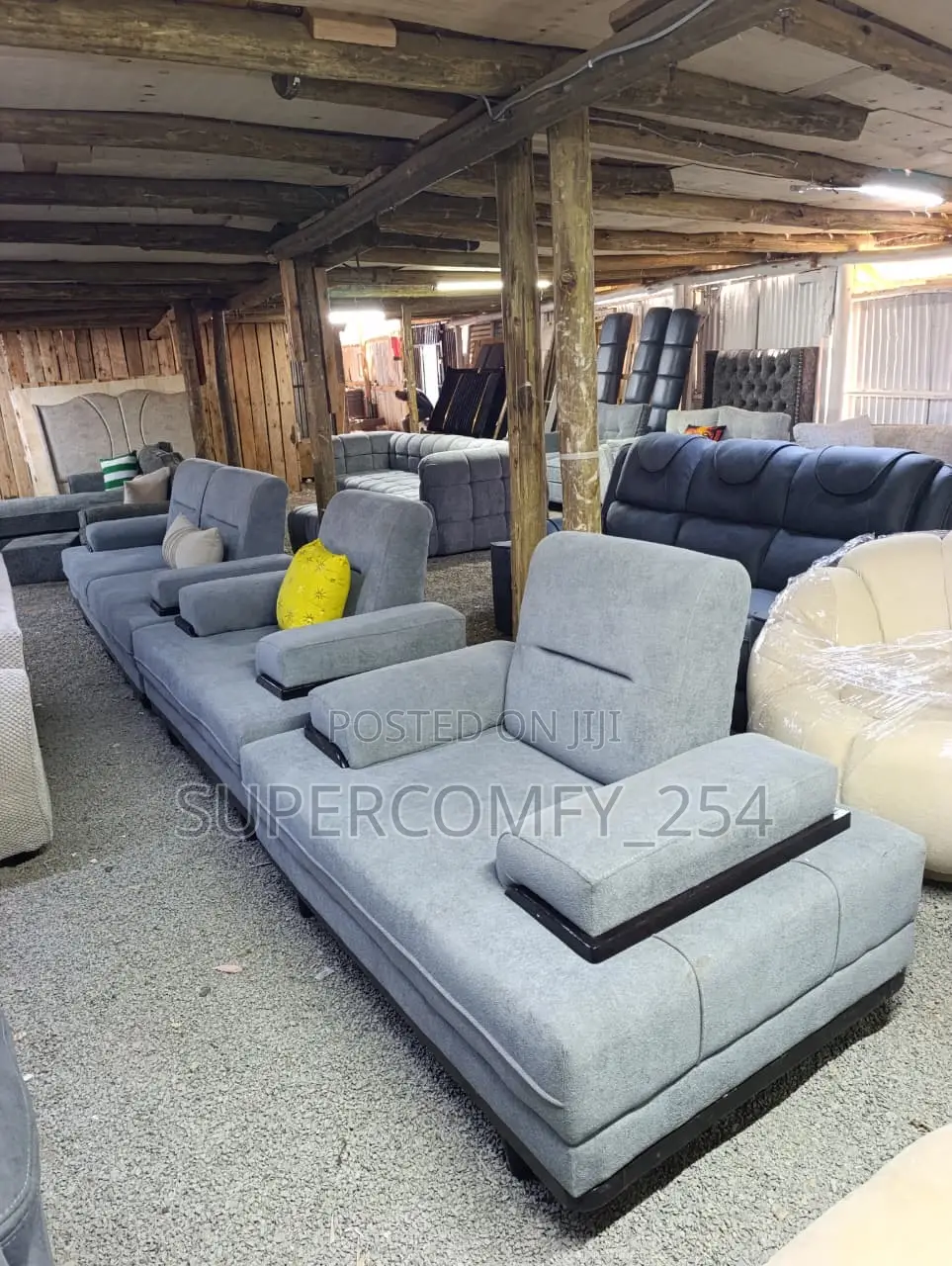 Executive Mahogany Detailed Monster Sofa