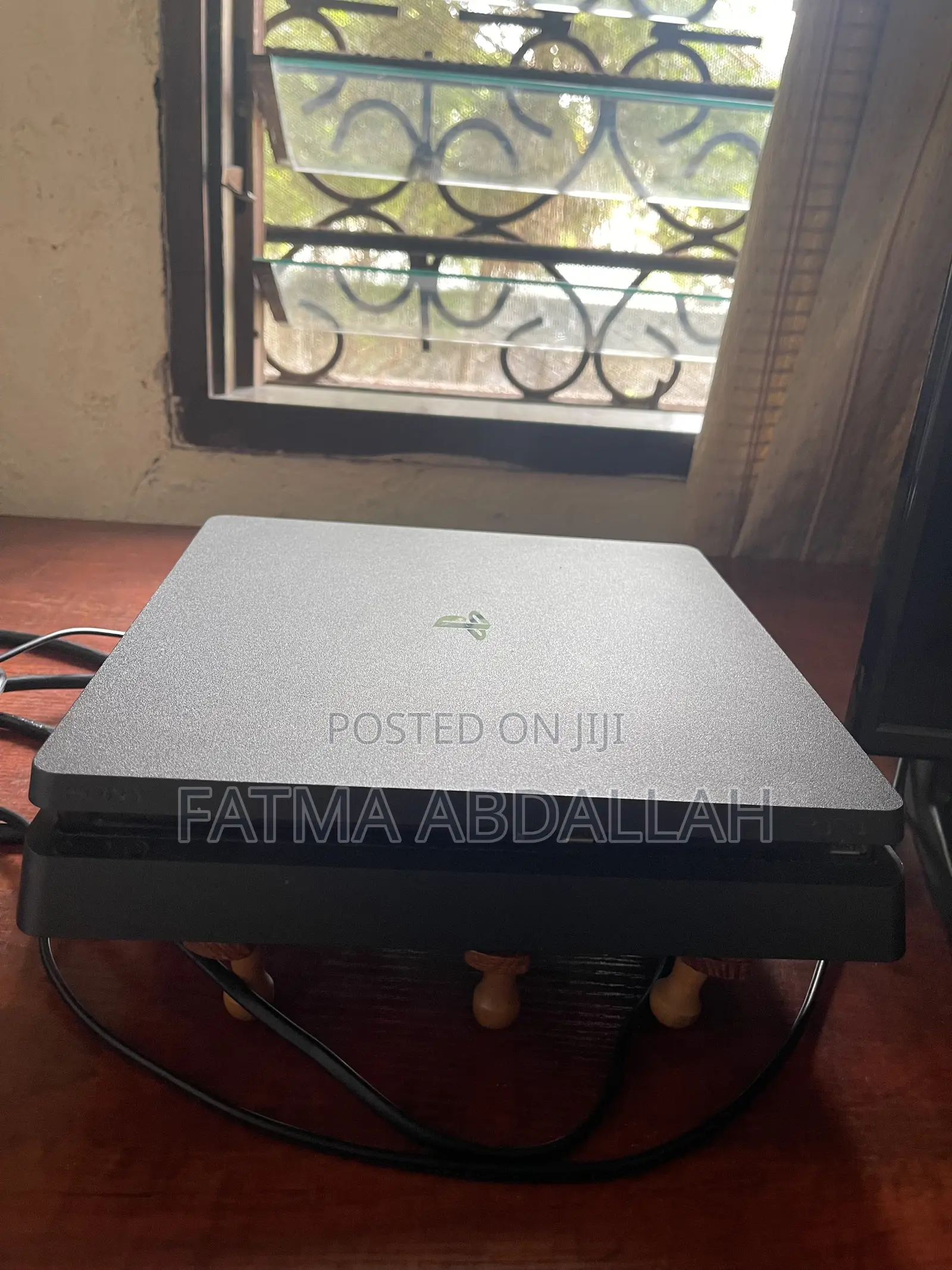 Play Station 4 Slim 1tb