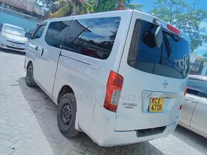 Nissan NV350 2013 Silver