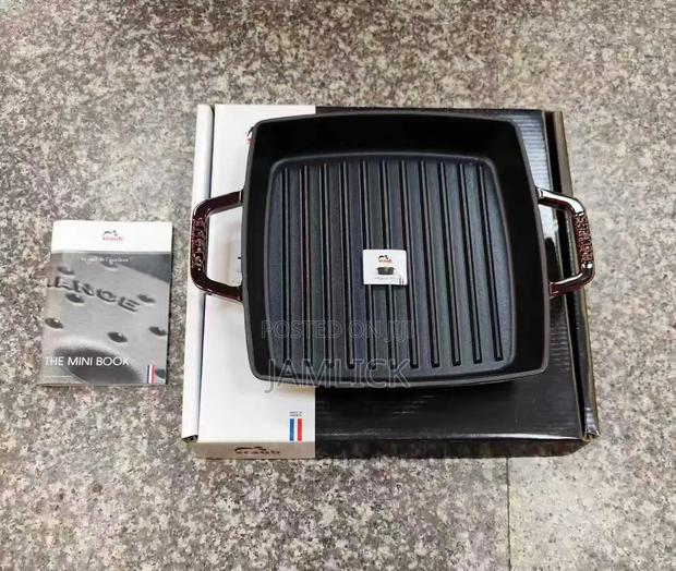 23cm Staub Square Grill Pan –Av