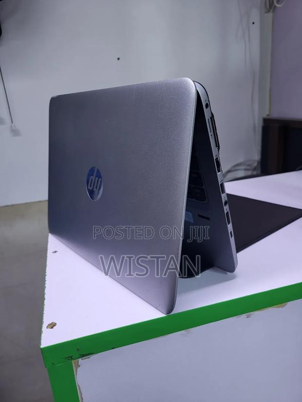 Laptop HP EliteBook 820 G4 8GB Intel Core i5 SSD 256GB - thumbnail 2