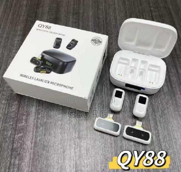 Qy88 Wireless Audio Recording Device