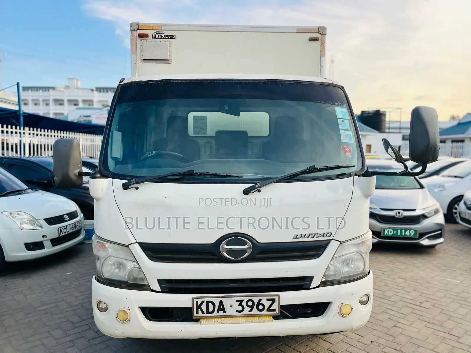 Hino Dutro