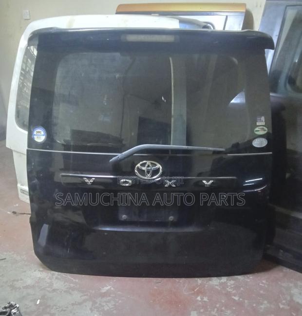 Boot Lid Toyota Voxy Zrr70
