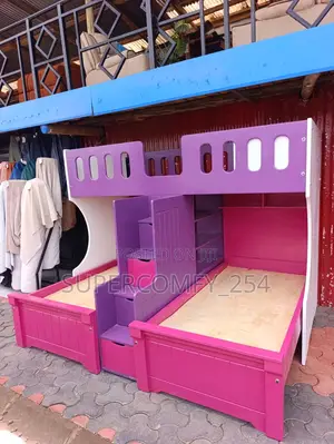 Modern Tripple Deckef