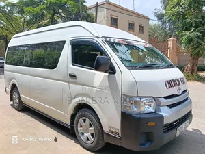 Toyota HiAce 2024 White