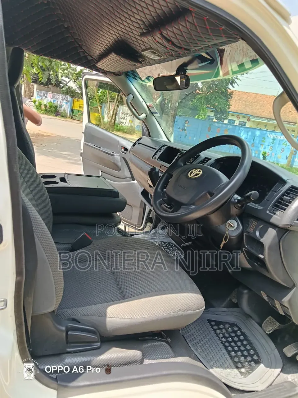 Toyota HiAce 2024 White