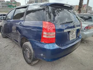 Toyota Wish 2006 Blue