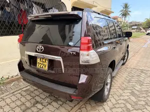 Toyota Land Cruiser Prado 2014 Maroon