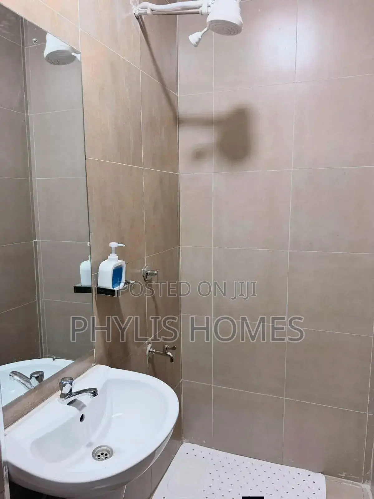 Refreshing Stay Studio Airbnb in South B
