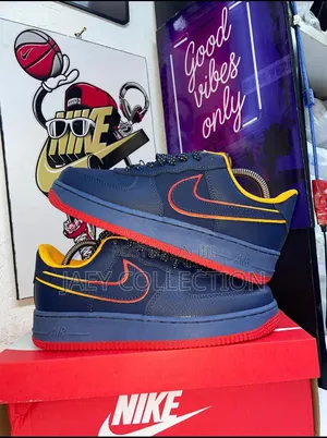 Nike Air Force 1 Low Retro Pack Navy Gold