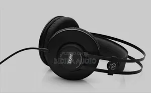 Akg Closed-Back Studio Headphones