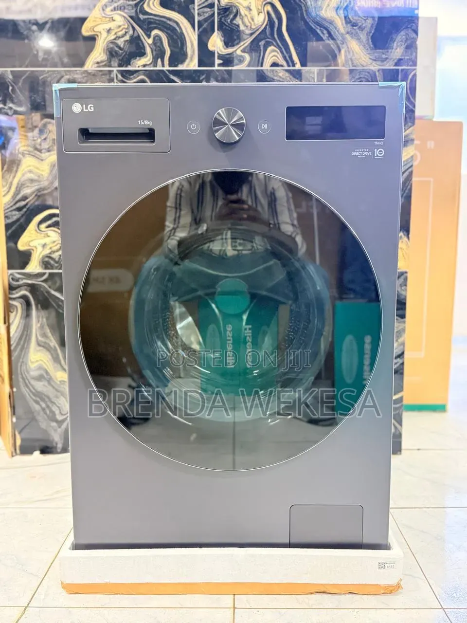 LG Washing Machine 15/8kg Wash. And Dry