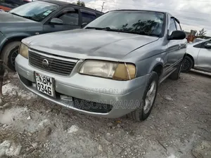 Nissan Sunny 2006 Silver