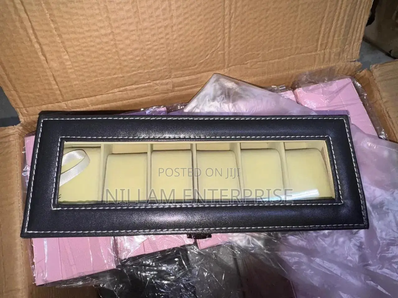 6 Slots Watch Organizer/ Storage Box*