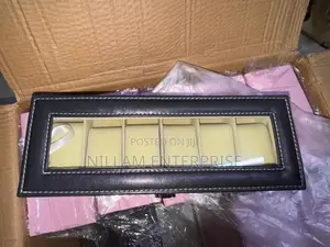 6 Slots Watch Organizer/ Storage Box*