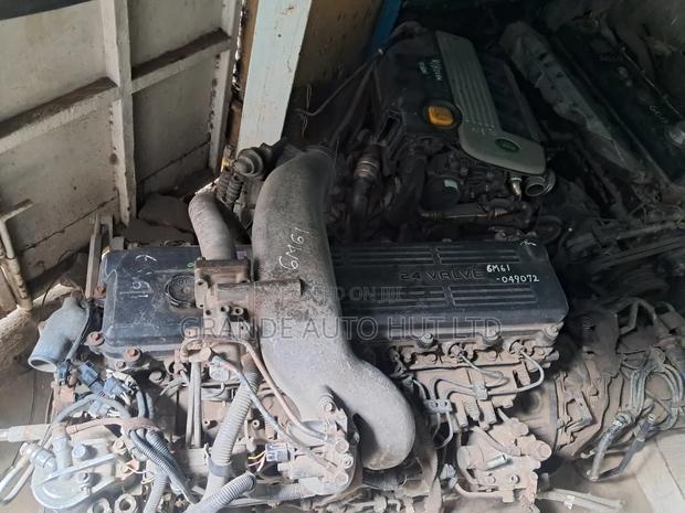 Fuso Mahewa 6m61 Engine - thumbnail 2