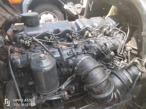 Mitsubishi Fh100 Truck 1990 Beige