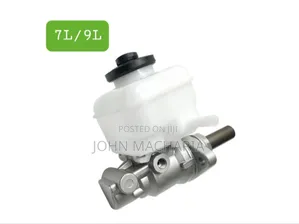 7l/9l Brake Master Cylinder for Toyota Hilux