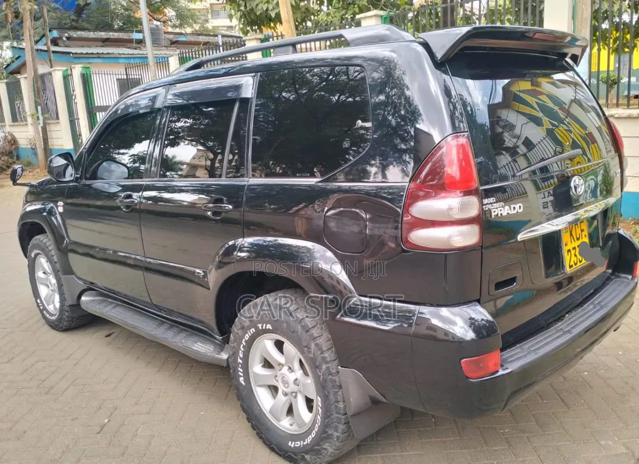 Toyota Land Cruiser Prado 2009 Black
