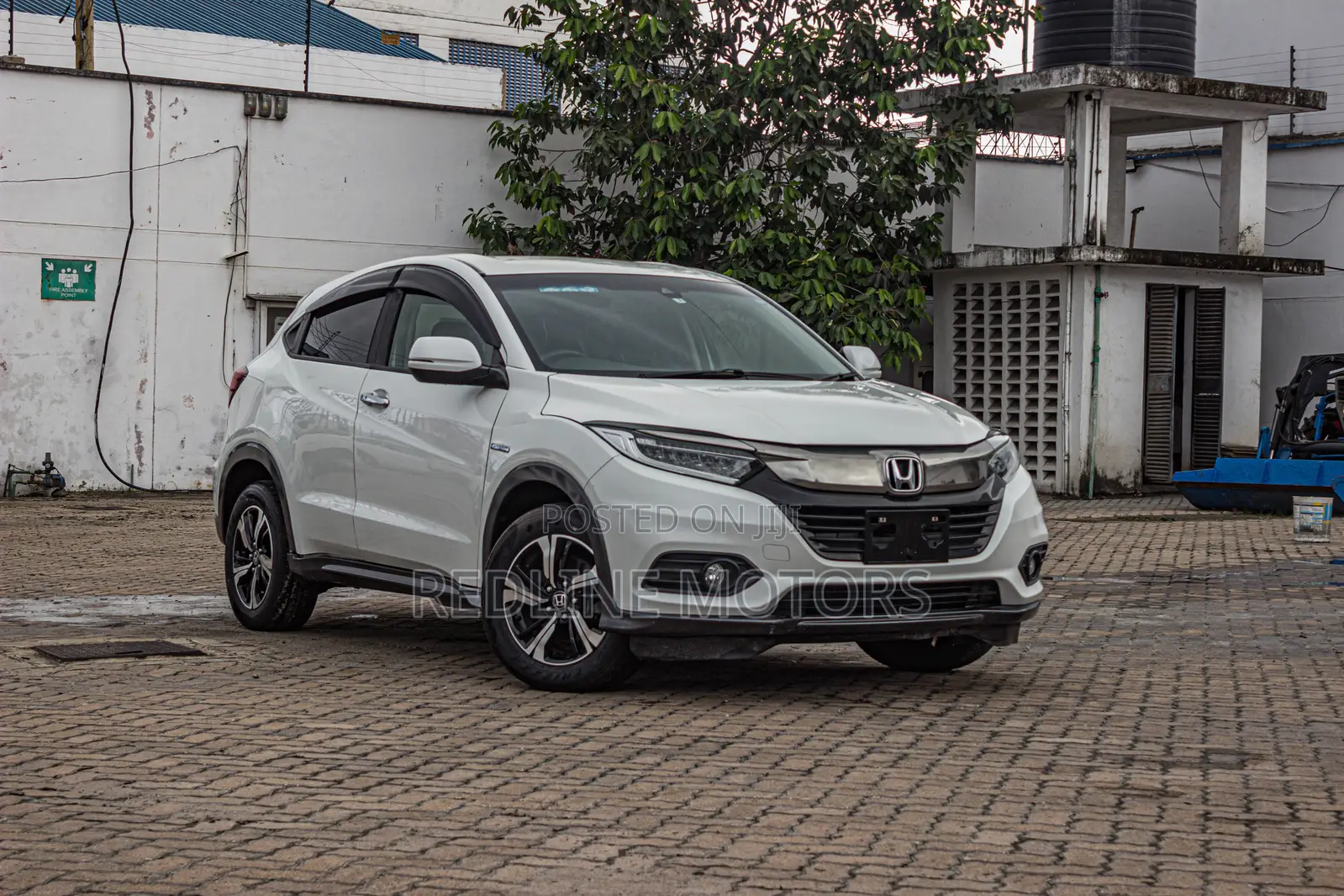Honda Vezel 1.5 2WD 2019 White