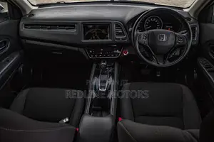 Honda Vezel 1.5 2WD 2019 White