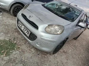 Nissan March 2012 Silver