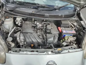 Nissan March 2012 Silver
