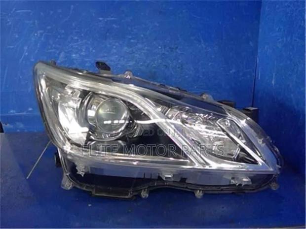 Toyota Crown 2015 X-Japan Headlight