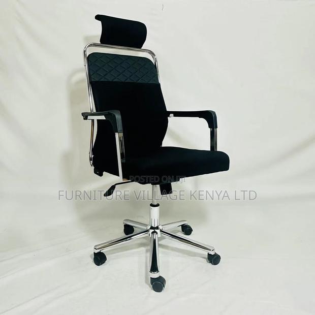 Executive Ergonomic Staff Chair. - thumbnail 2