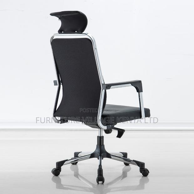 Executive Ergonomic Staff Chair. - thumbnail 8