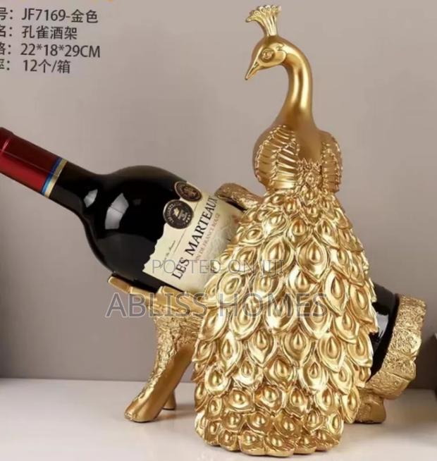 Peacock Luxury Wine